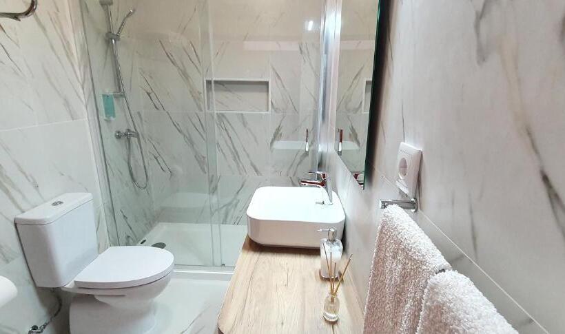 Номер Стандарт Трехместный, Nova Delpa Al