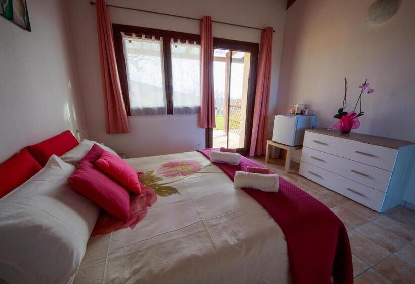 חדר סטנדרט נוף לגינה, Agriturismo Poggio Monte Saturnia