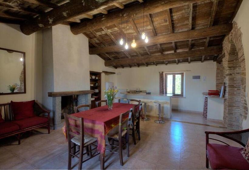 Апартаменты Deluxe 1 Спальня, Agriturismo Poggio Monte Saturnia