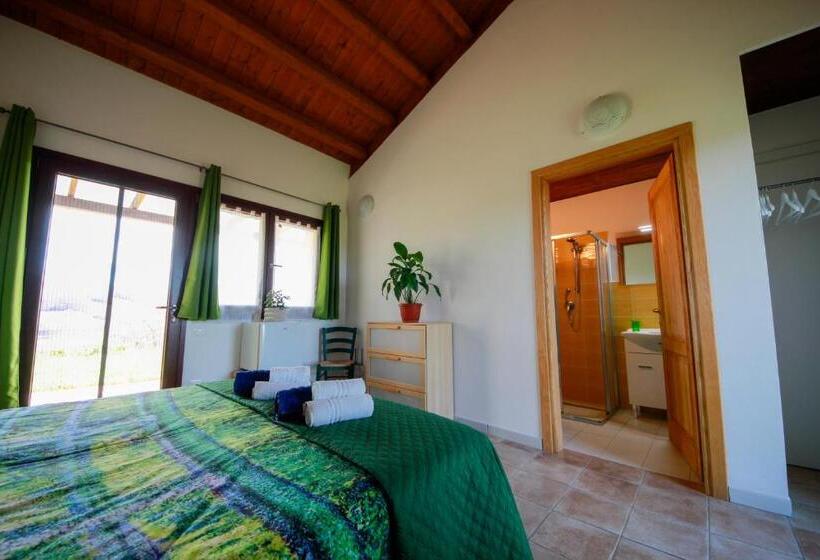 Номер Стандарт Вид на Сад, Agriturismo Poggio Monte Saturnia