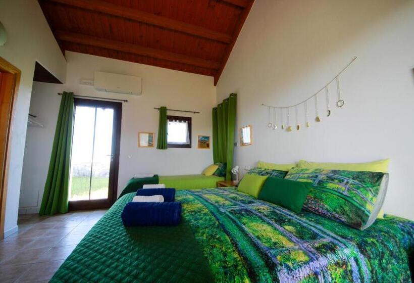 Номер Стандарт Вид на Сад, Agriturismo Poggio Monte Saturnia