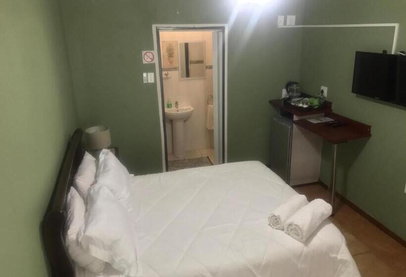 Номер Стандарт, Ankuweni Guest House