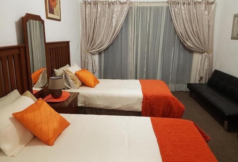 Номер Стандарт, Karoo View Guesthouse Cradock