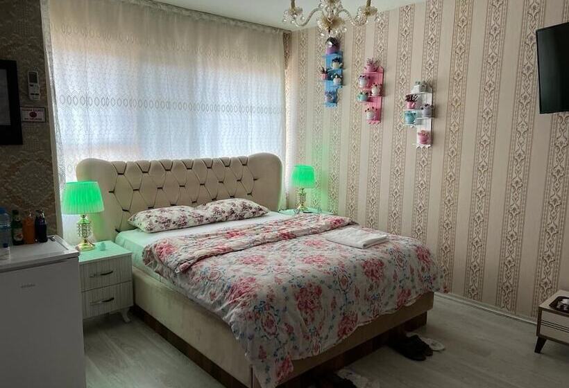 Семейный Номер, Saydam Otel