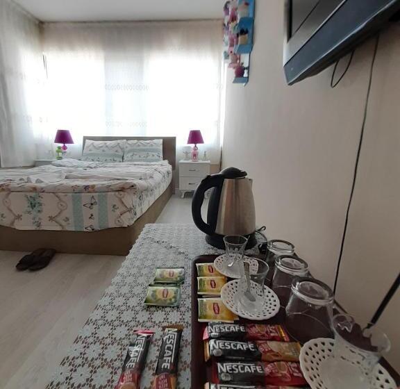 اتاق لوکس خانوادگی, Saydam Otel