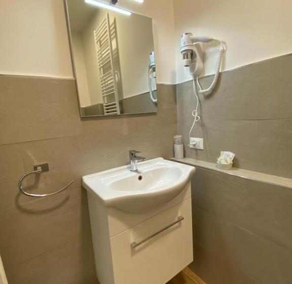 اتاق استاندارد, B&b Jois