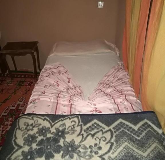 Номер Стандарт Совместная Ванная, Riad Berbère Boutaghrar