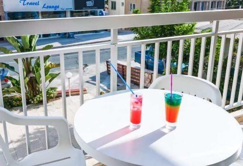 Quarto Estandar, A Maos Hotel Apartments