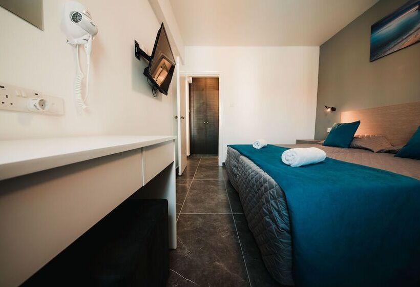 Escritório Superior, A Maos Hotel Apartments