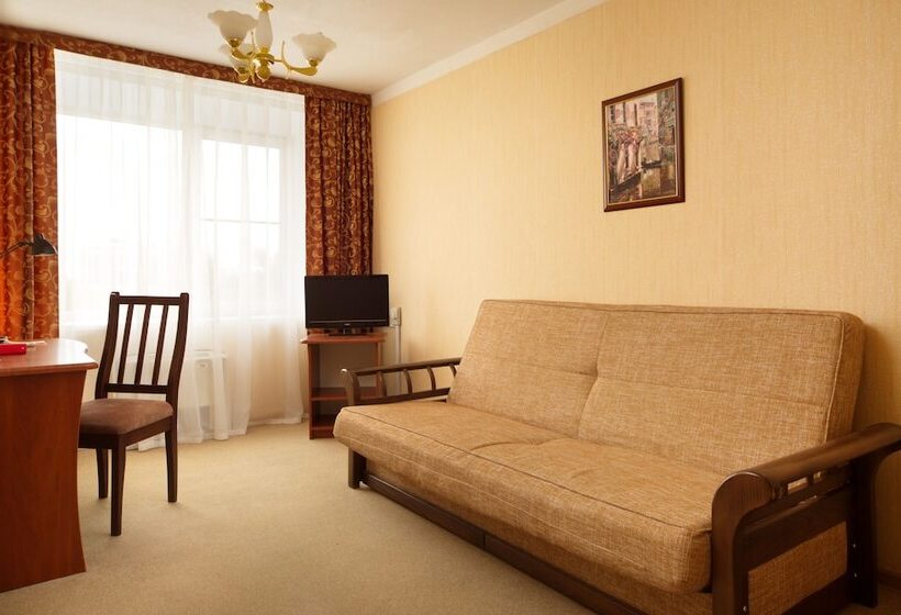 Семейный Номер, Azimut Hotel Astrakhan