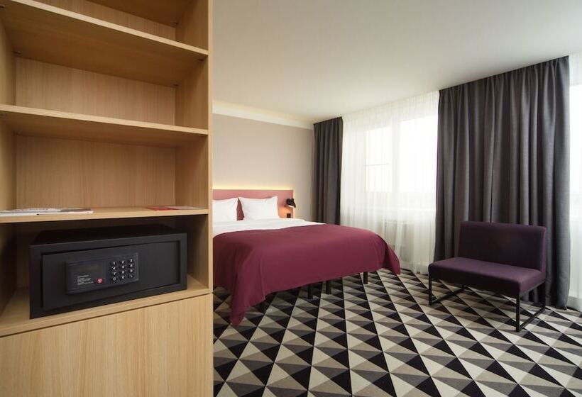 Номер Superior, Azimut Hotel Astrakhan