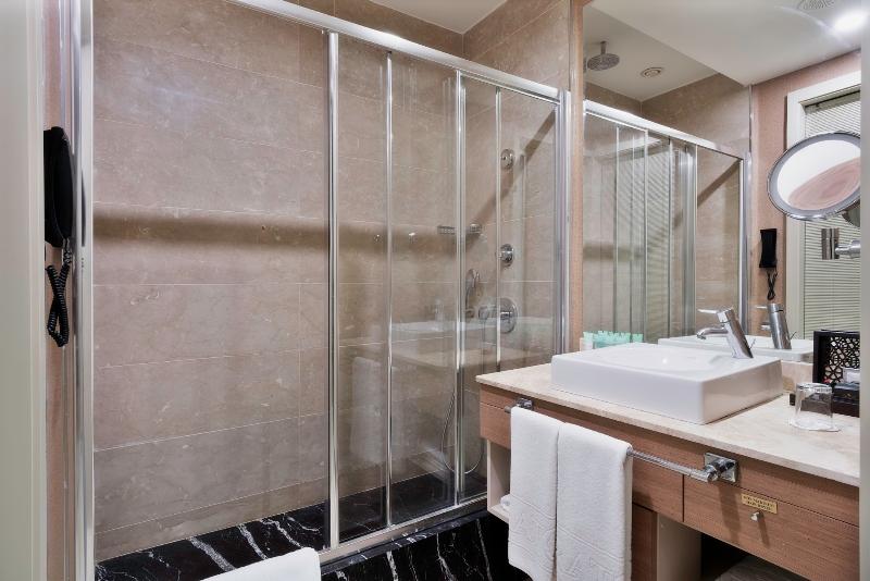 اتاق استاندارد, Cratos Premium Hotel Casino & Spa