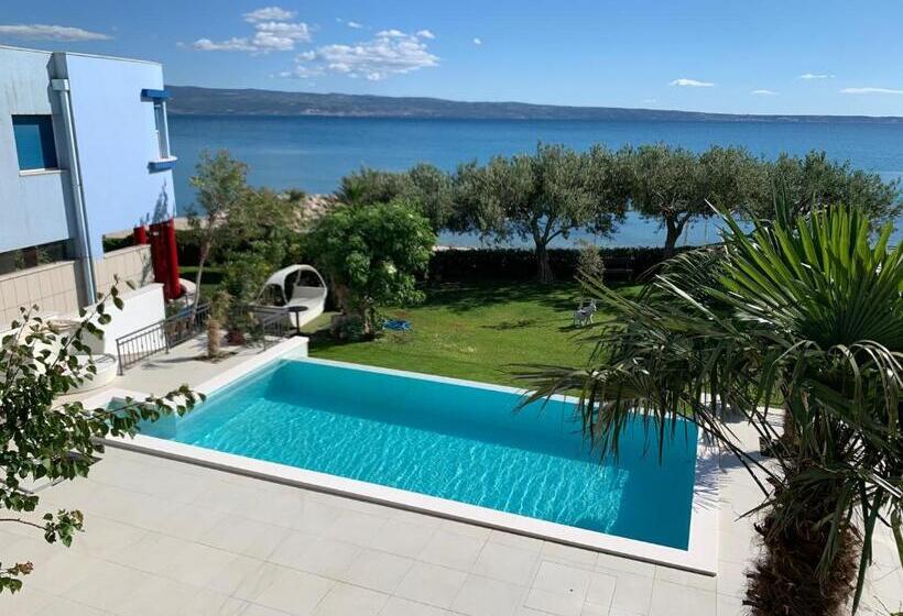 Номер Стандарт Вид на Море с Балконом, Villa Pitomcia