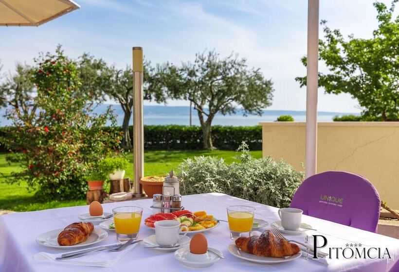 Номер Стандарт Вид на Море с Балконом, Villa Pitomcia