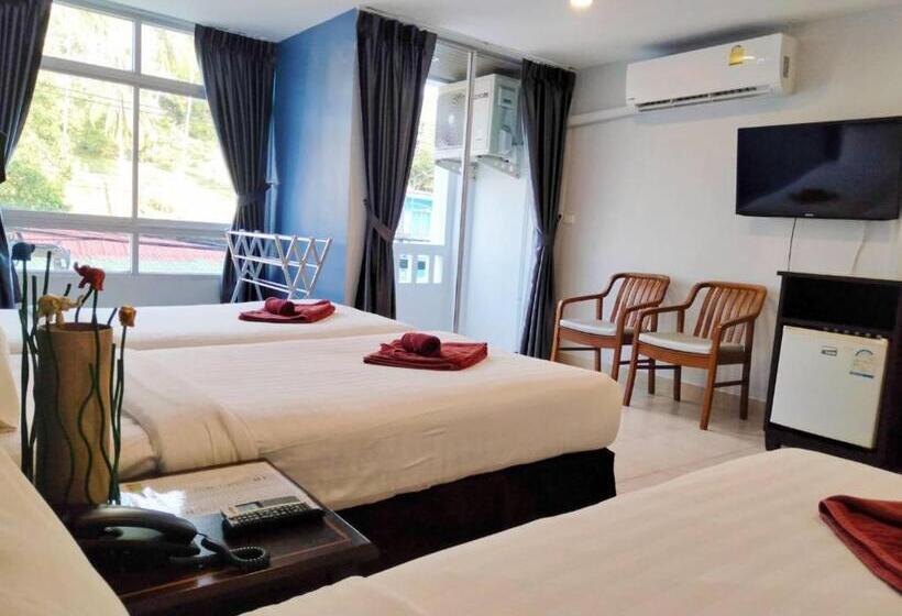 베이직 3인 룸, Karon Living Room   Sha Plus