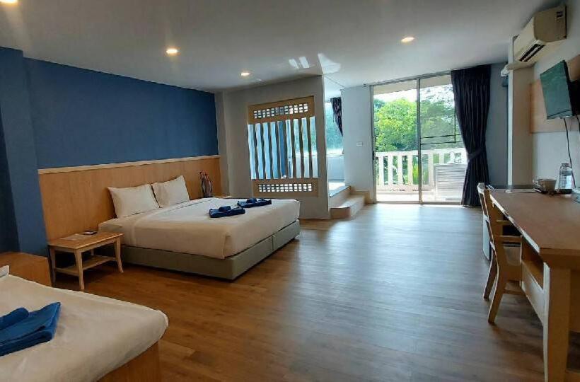 디럭스 패밀리 룸, Karon Living Room   Sha Plus