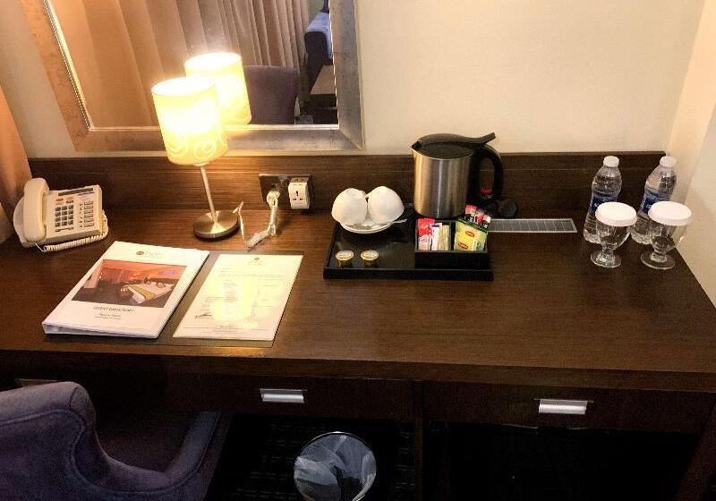 디럭스 패밀리 룸, Karon Living Room   Sha Plus