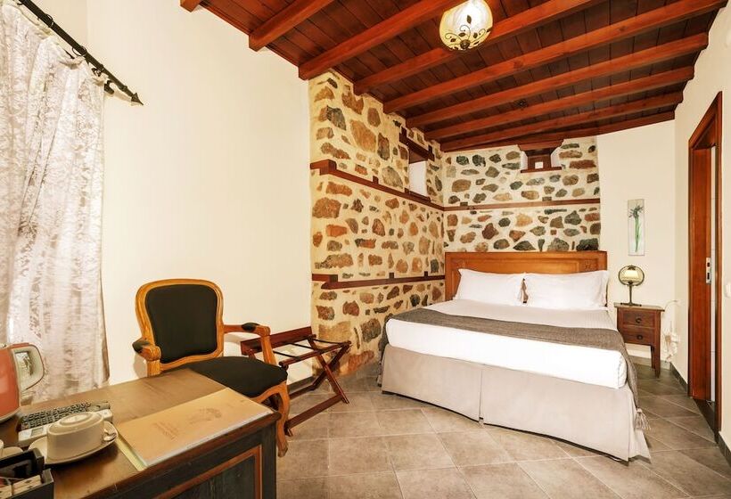 Quarto Estandar, Villa Turka