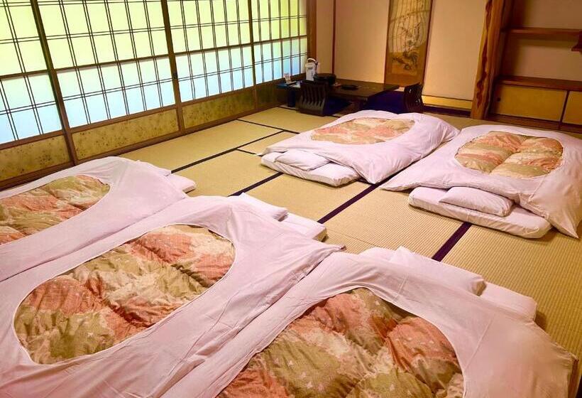 Standardzimmer mit Verbindungstür, Yoshiike Ryokan