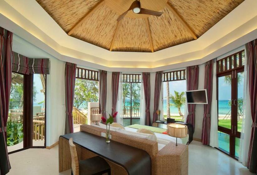 Вилла с 1 спальней и бассейном, Ajinta Resort