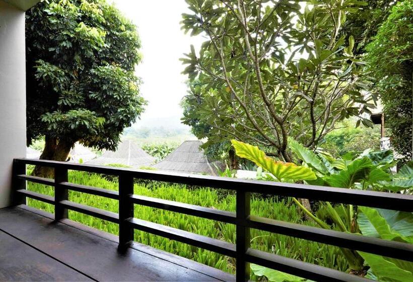 Номер Deluxe, Yoma Hotel, Pai