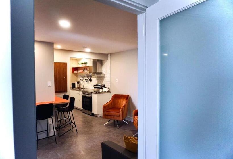 Suíte Executivo, Morel Executive Suites