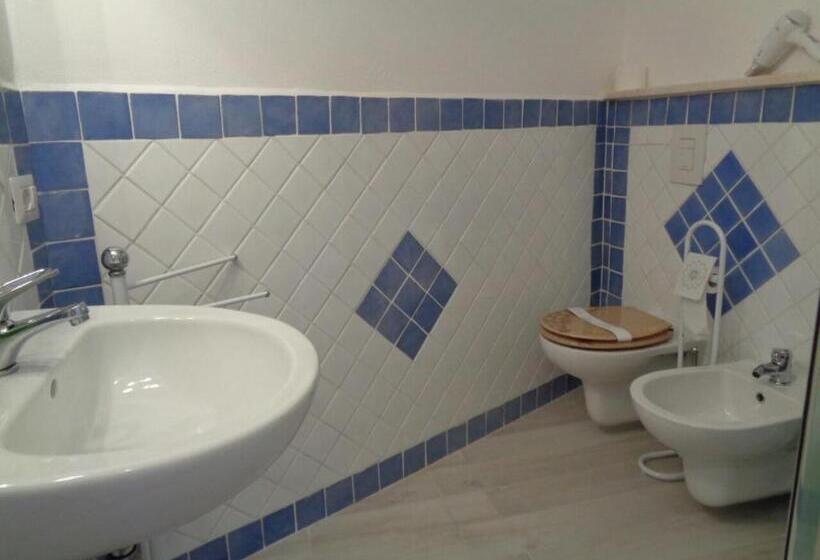 اتاق استاندارد, Sardinia Holiday B&b Spargi