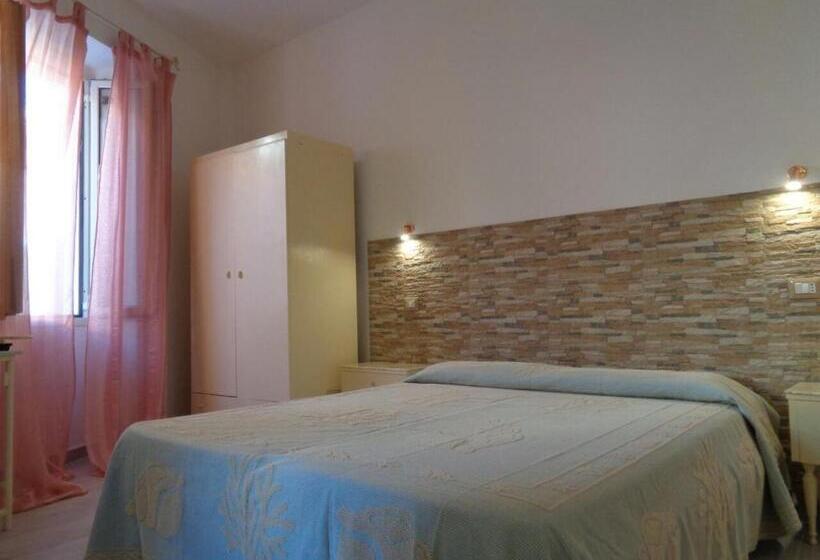 اتاق استاندارد, Sardinia Holiday B&b Spargi