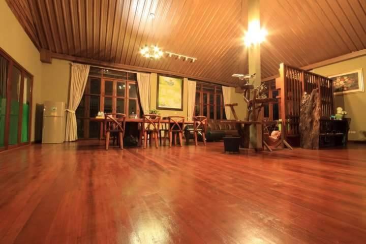Дом 4 Спальни, Chez Piera Resort