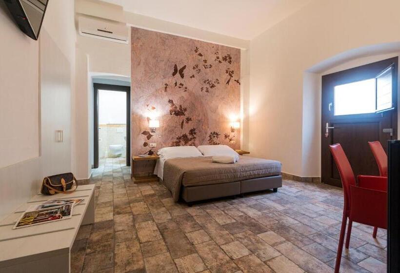 اتاق استاندارد, Karama