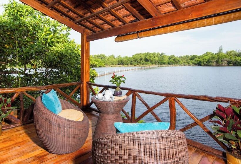 بانگلوی لوکس, Chez Carole Beach Resort & Spa
