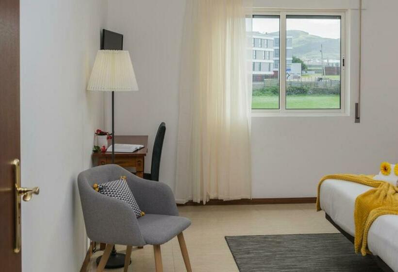 Трехместный Номер Стандарт Совместная Ванная, Areal De Santa Bárbara Guest House