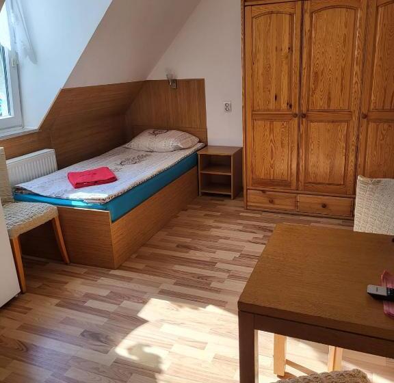 四人标准间, Pension Haus Baron 1 Neckarau