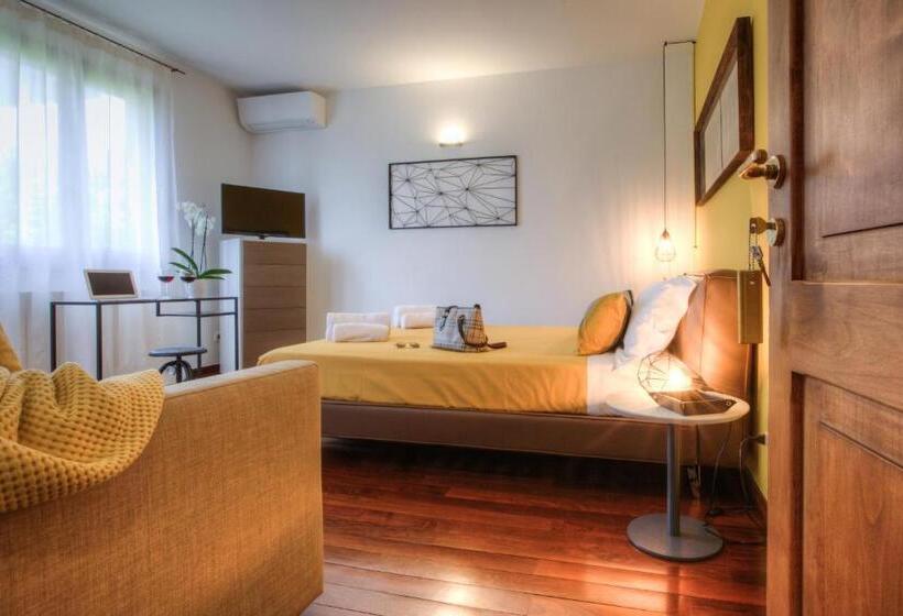 اتاق خانوادگی, B&b Maison Il Melograno