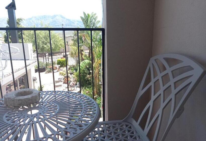 Номер Стандарт, Mountainia Inn