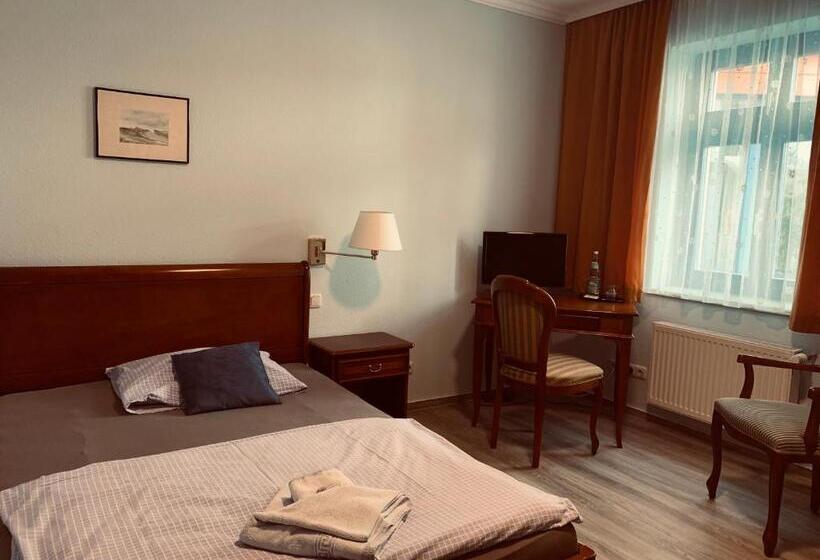 标准单人间, Ryck Hotel Garni