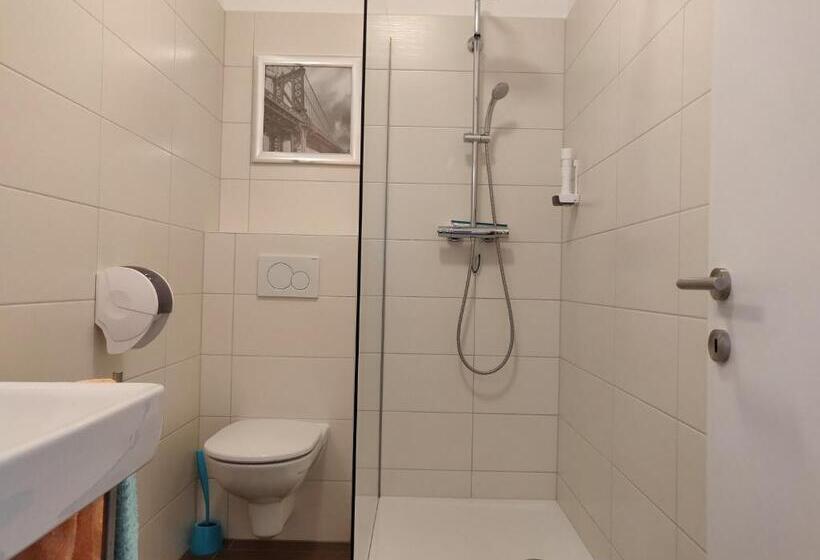 패밀리 스위트, B&b Leonhard 7