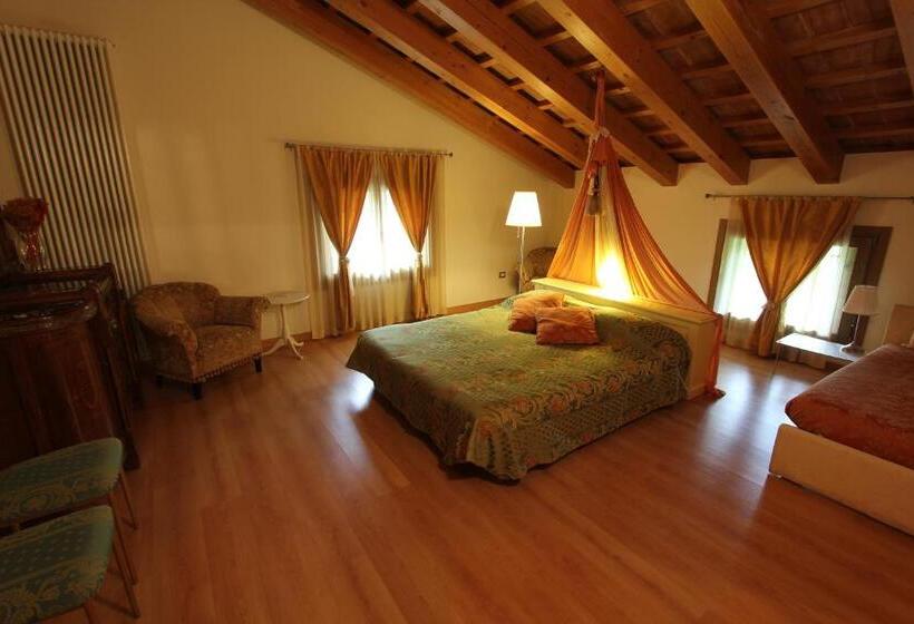 Номер Deluxe, Le Tre Arti B&b