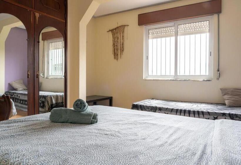 اتاق لوکس, Natural Mystic Hostel