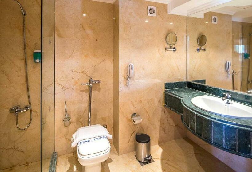 اتاق استاندارد با چشم‌انداز باغ, Hawaii Le Jardin Aqua Resort  Families And Couples Only