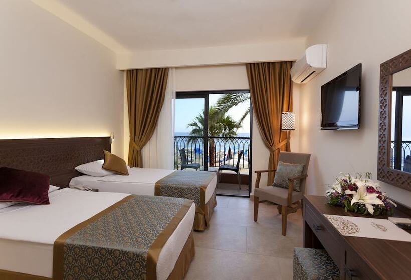 Номер Стандарт Трехместный, Alaaddin Beach Hotel   Adult Only