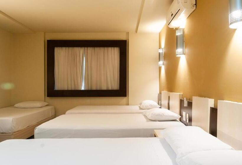 اتاق سوپریور خانوادگی, Master Curitiba Hotel   1,6 Km Do Estádio Couto Pereira   Show