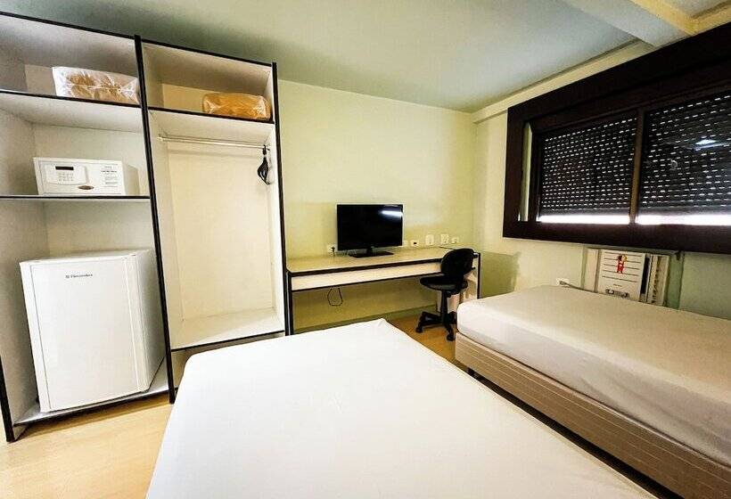 اتاق کلاسیک, Master Curitiba Hotel   1,6 Km Do Estádio Couto Pereira   Show