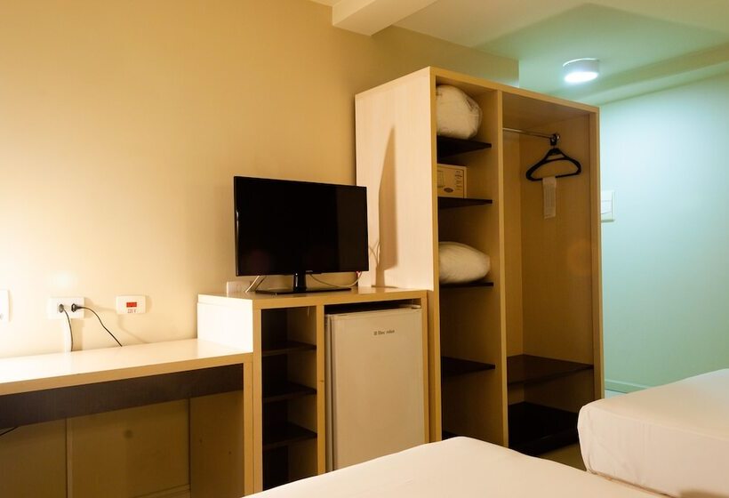 اتاق سوپریور, Master Curitiba Hotel   1,6 Km Do Estádio Couto Pereira   Show
