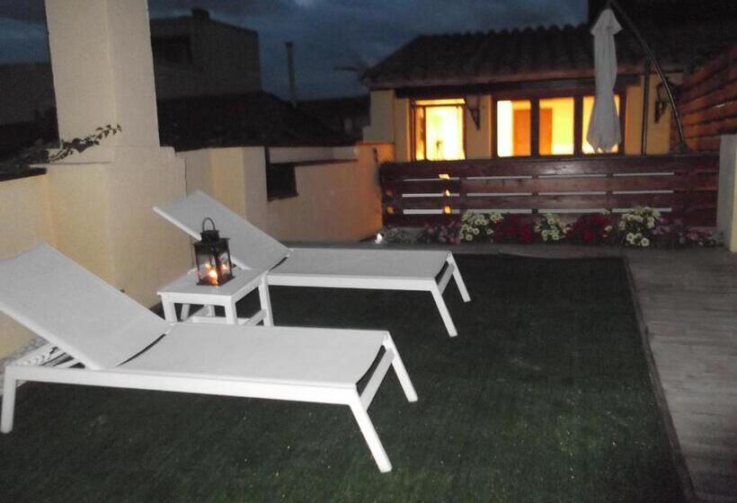 Suite with Terrace, A&e.escornalbou