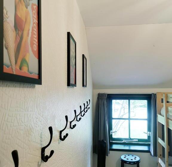 Четырехместный Номер Economy, The Black Sheep Hostel