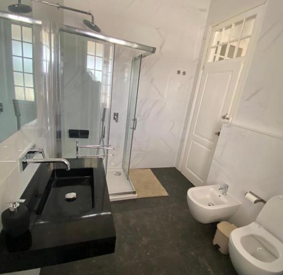 Quarto Estandar, Casa Branca