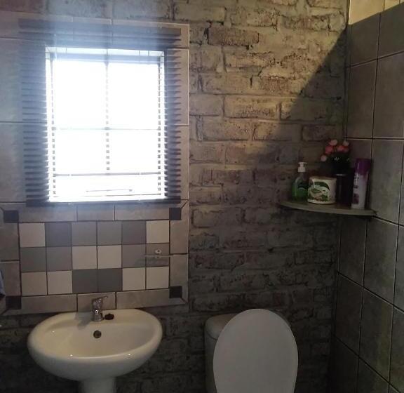 Семейный Номер, Jalome Guesthouse