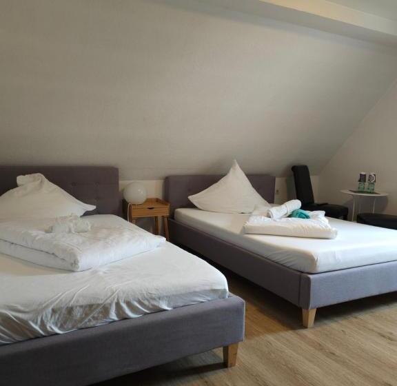스탠다드 룸, & Hostel Albstadt