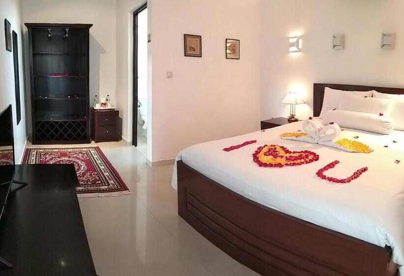 Номер Стандарт с Балконом, Jos & Hanny Homestay